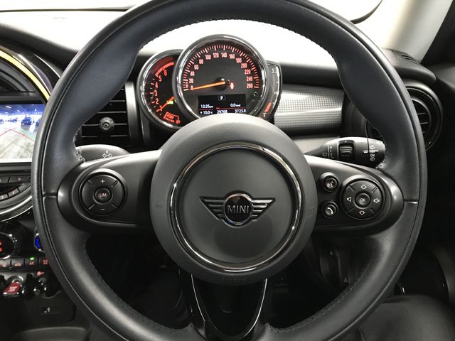 BMW MINI COOPER D 2021 Image 31