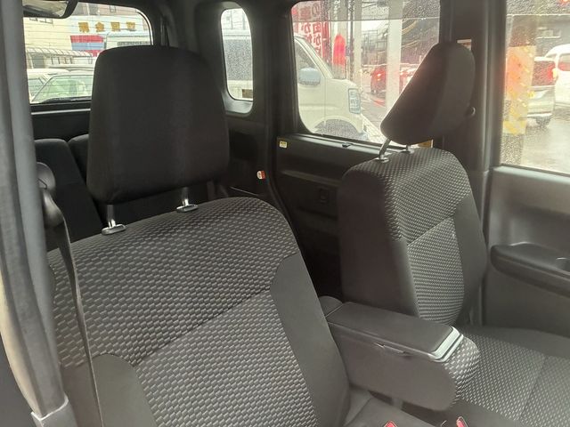 DAIHATSU WAKE 2021 Image 31