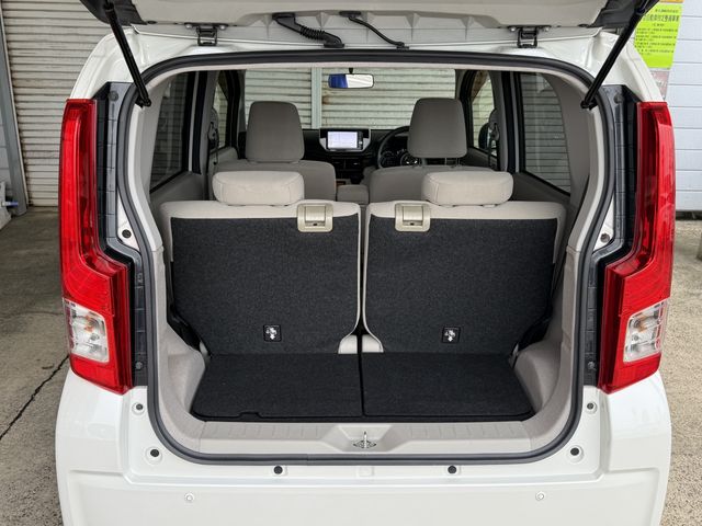 DAIHATSU MOVE 4WD 2015 Image 31