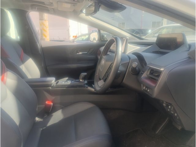 TOYOTA PRIUS PHV 2023 Image 31