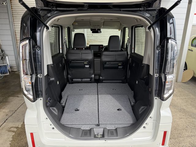 SUZUKI SPACIA CUSTOM 4WD 2023 Image 31