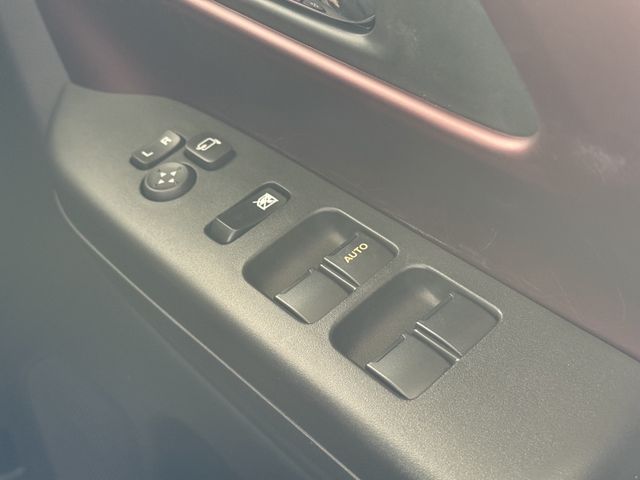 SUZUKI SPACIA CUSTOM 4WD 2023 Image 31