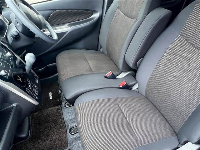 MITSUBISHI EK CUSTOM 2013 Image 31