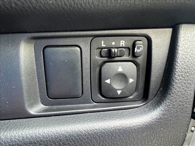 MITSUBISHI EK CUSTOM 2013 Image 31