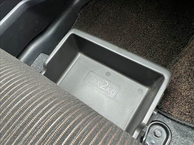 MITSUBISHI EK CUSTOM 2013 Image 31