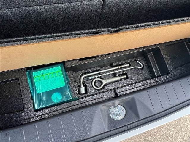 MITSUBISHI EK CUSTOM 2013 Image 31