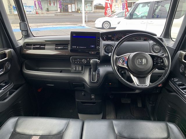 HONDA N BOX CUSTOM 4WD 2019 Image 31