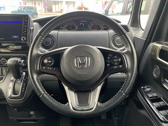 HONDA N BOX CUSTOM 4WD 2019 Image 31