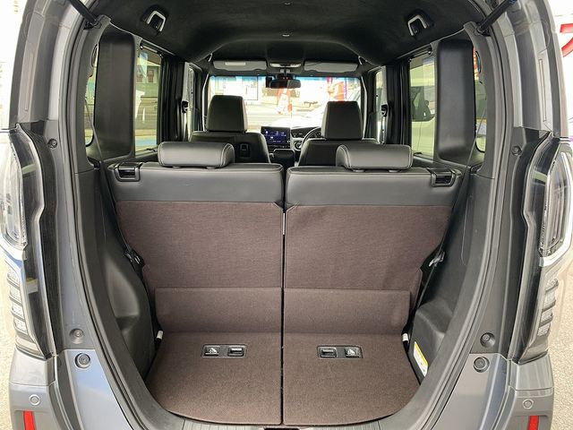 HONDA N BOX CUSTOM 4WD 2019 Image 31