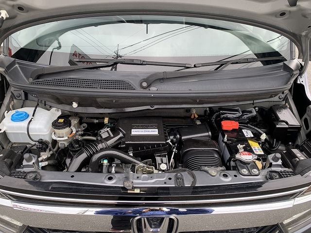 HONDA N BOX CUSTOM 4WD 2019 Image 31