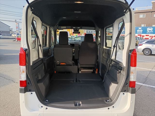 HONDA N-VAN 2025 Image 31