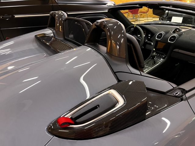 PORSCHE 718SPYDER 2024 Image 31