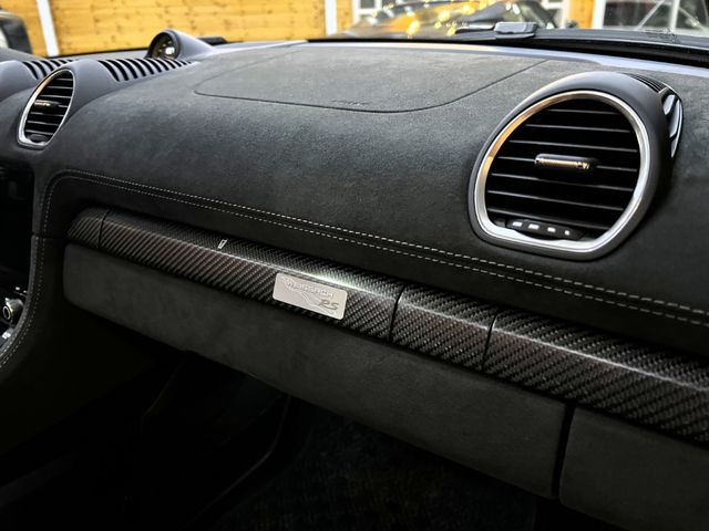 PORSCHE 718SPYDER 2024 Image 31