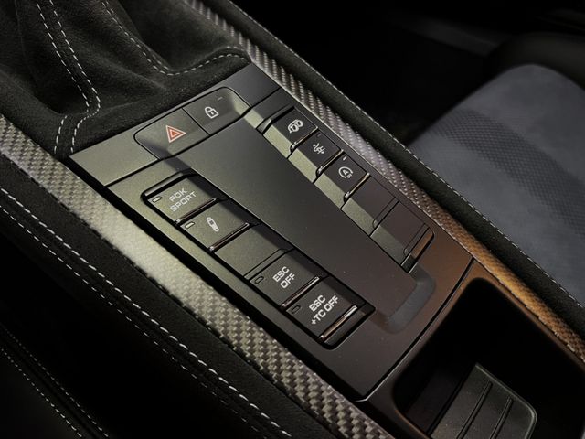 PORSCHE 718SPYDER 2024 Image 31