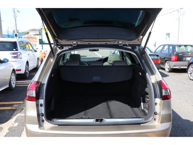 CITROEN C5 TOURER 2016 Image 31