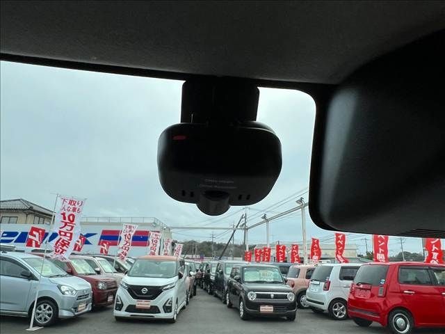 DAIHATSU TANTO 2019 Image 31