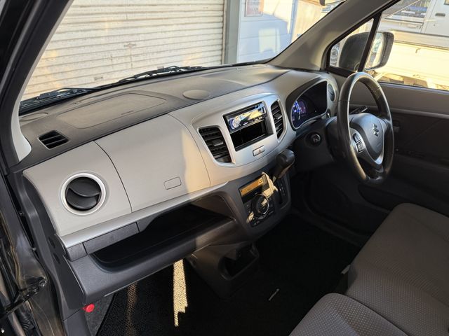 SUZUKI WAGON R 4WD 2017 Image 31