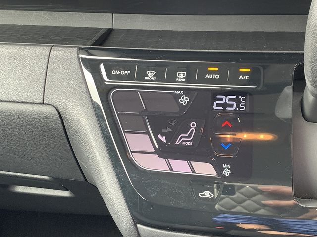 NISSAN ROOX 2023 Image 31