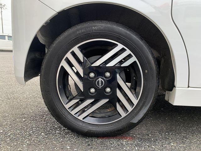 NISSAN ROOX 2023 Image 31