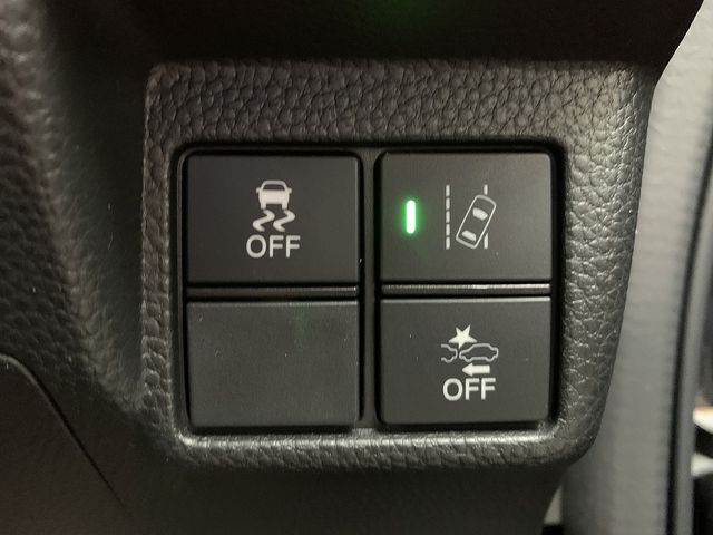 HONDA N BOX CUSTOM 2018 Image 31