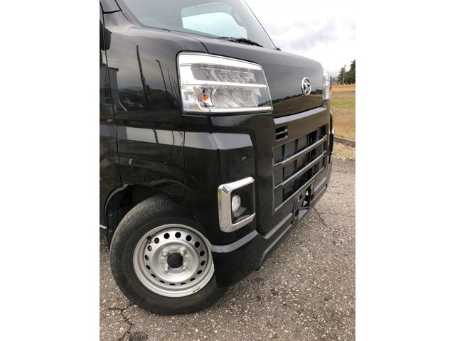 DAIHATSU HIJET CARGO 2022 Image 31