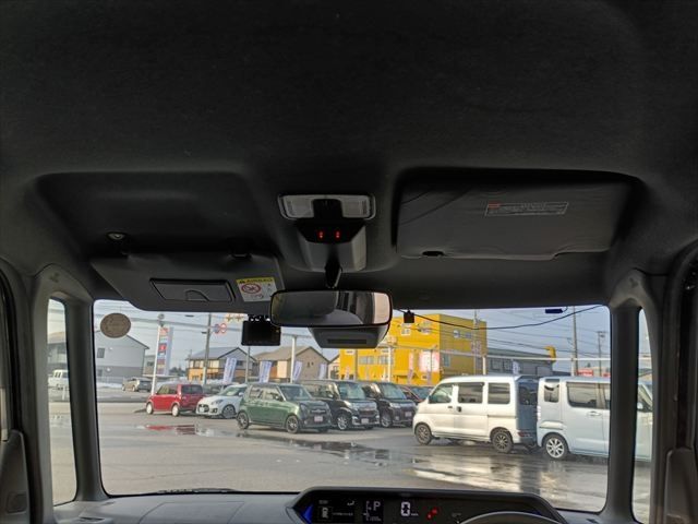 DAIHATSU TANTO CUSTOM 2023 Image 31