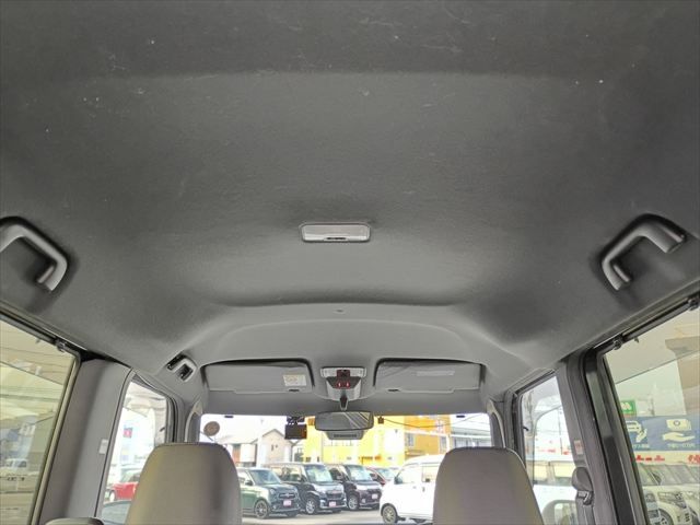 DAIHATSU TANTO CUSTOM 2023 Image 31