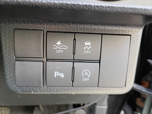 DAIHATSU TANTO CUSTOM 2023 Image 31