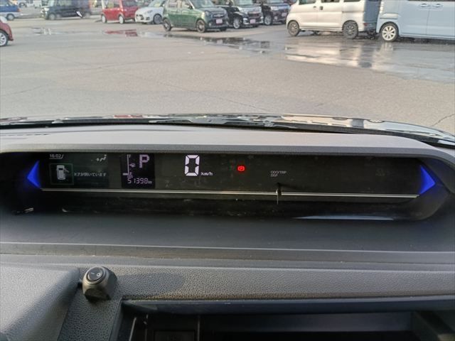 DAIHATSU TANTO CUSTOM 2023 Image 31