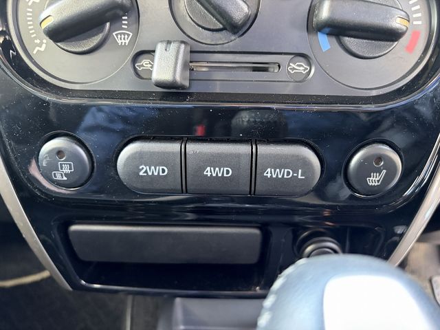 SUZUKI JIMNY 4WD 2015 Image 31