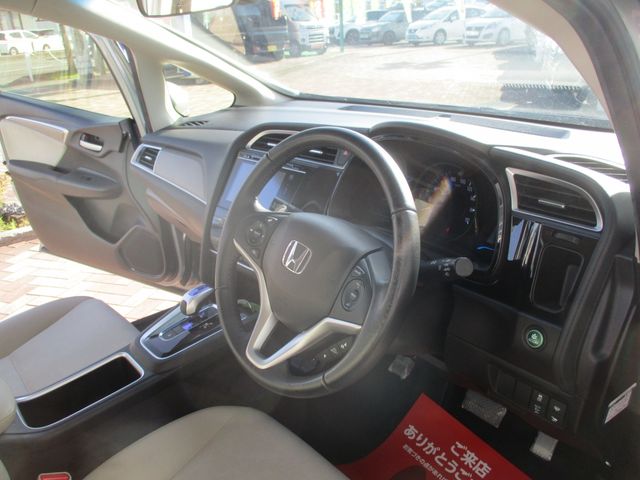 HONDA SHUTTLE HYBRID 2015 Image 31