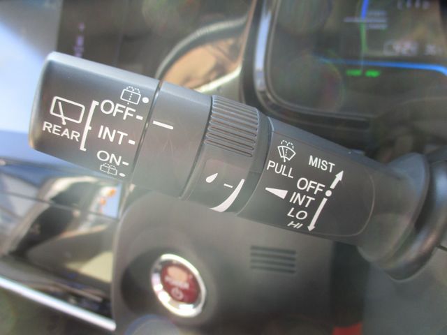 HONDA SHUTTLE HYBRID 2015 Image 31