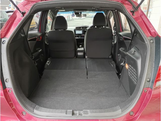 HONDA FIT HYBRID 2017 Image 31