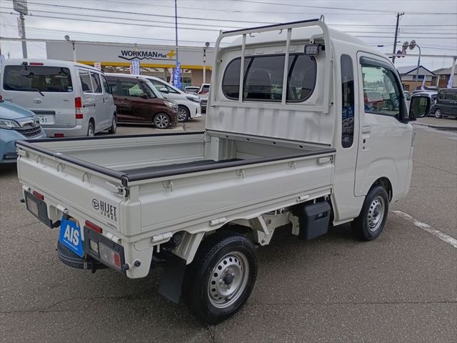 DAIHATSU HIJET TRUCK 4WD 2022 Image 31