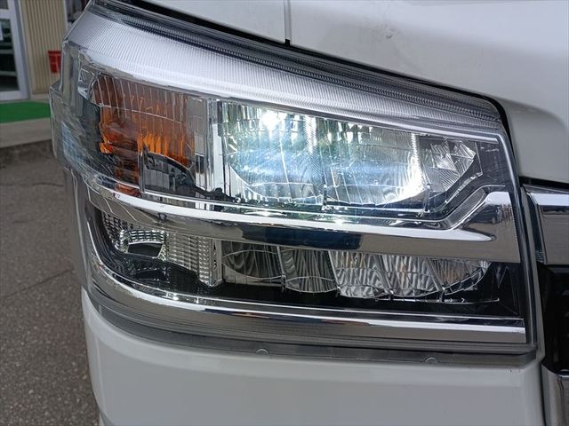 DAIHATSU HIJET TRUCK 4WD 2022 Image 31