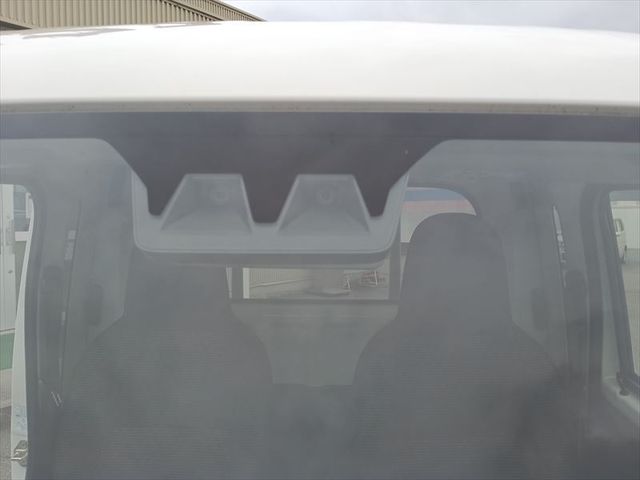 DAIHATSU HIJET TRUCK 4WD 2022 Image 31