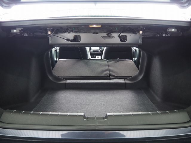 HONDA INSIGHT SEDAN 2019 Image 31