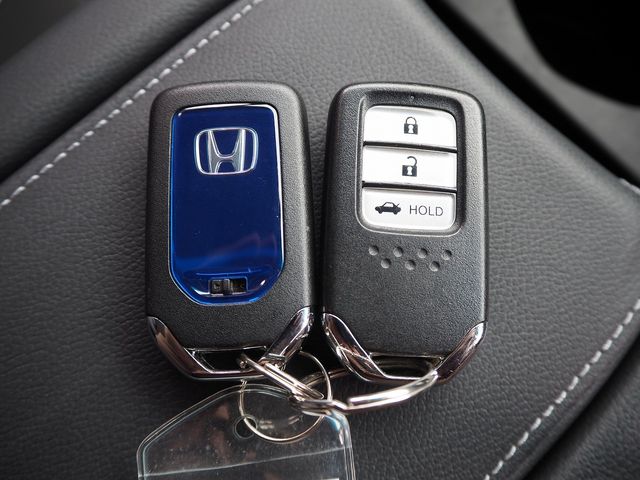 HONDA INSIGHT SEDAN 2019 Image 31