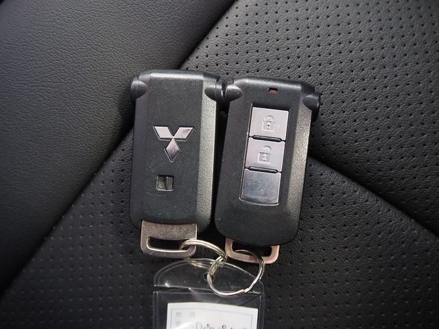 MITSUBISHI DELICA D:5 4WD 2016 Image 31