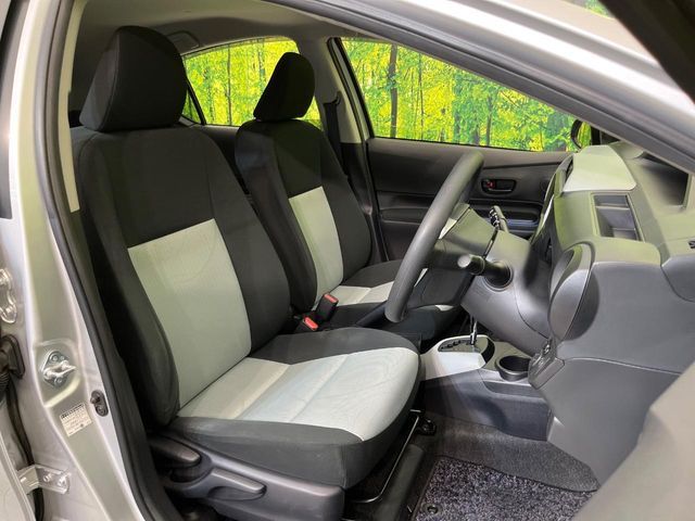 TOYOTA AQUA 2013 Image 31