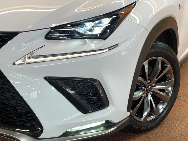 TOYOTA LEXUS NX300 AWD 2019 Image 31