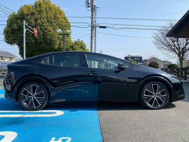 TOYOTA PRIUS 2023 Image 31