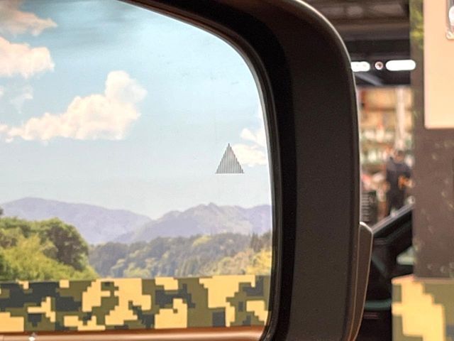 TOYOTA RAV4 HYBRID 4WD 2026 Image 31