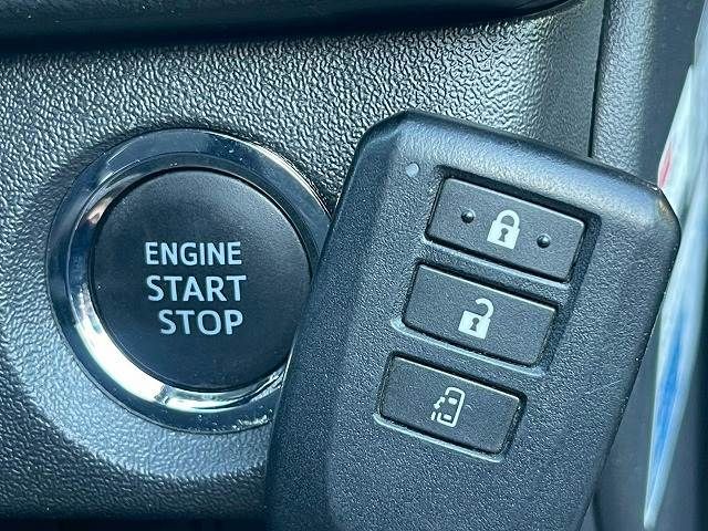 TOYOTA HIACE WAGON 4WD 2022 Image 31