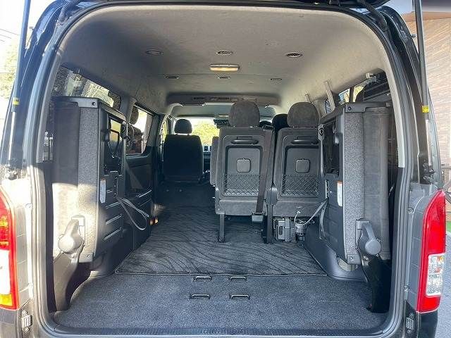 TOYOTA HIACE WAGON 4WD 2022 Image 31