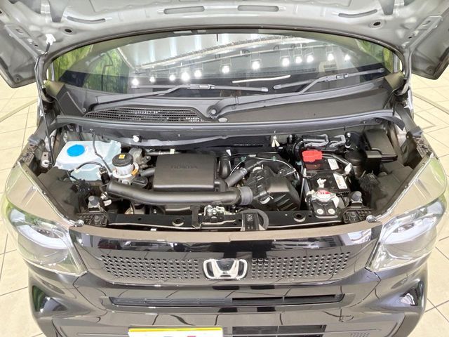 HONDA N BOX 2025 Image 31