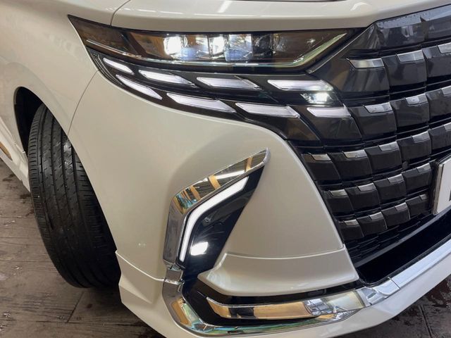TOYOTA ALPHARD HYBRID 2025 Image 31