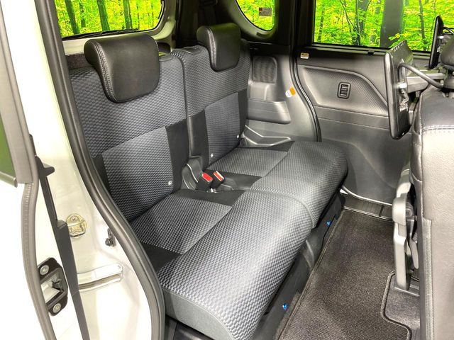 DAIHATSU TANTO CUSTOM 2023 Image 31