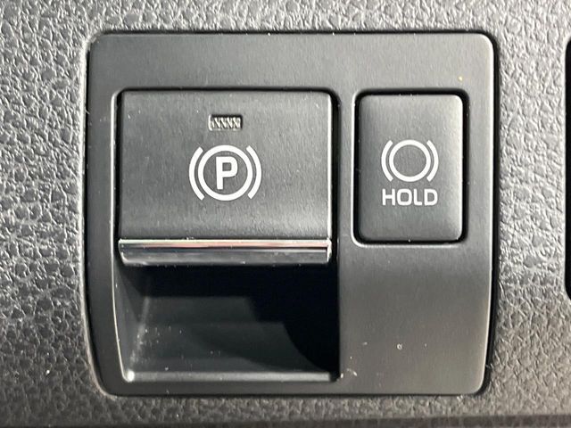 TOYOTA HARRIER 2WD 2017 Image 31