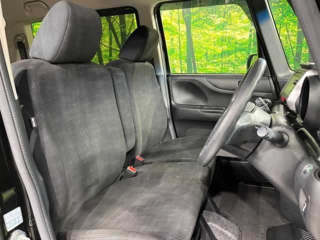 HONDA N BOX 2017 Image 31